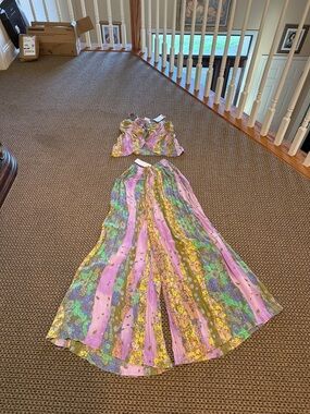 Urban outfitters set size extra small